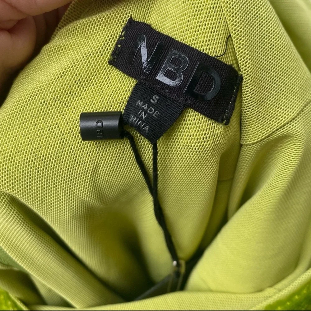 nbd size s apple martini sequin side zip minidress - Picture 6 of 10